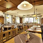 Landgasthof Riedl Hotel Hohenau