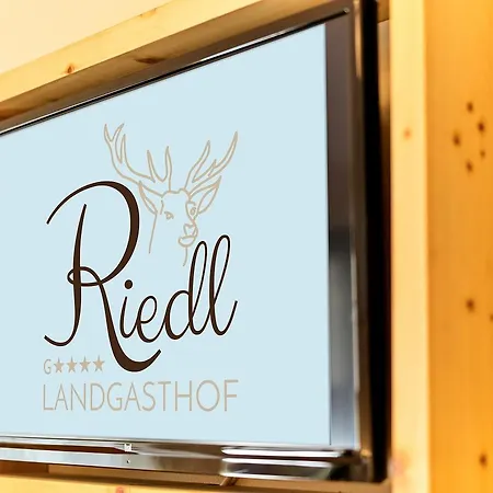 酒店 Landgasthof Riedl 4*