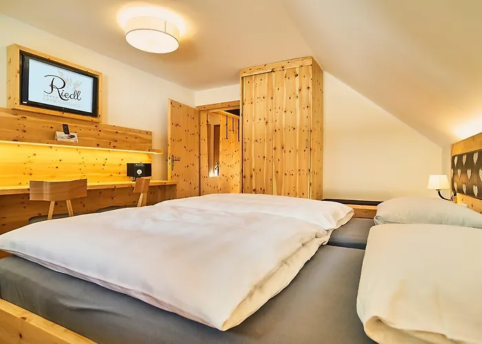 Landgasthof Riedl 4* Hohenau